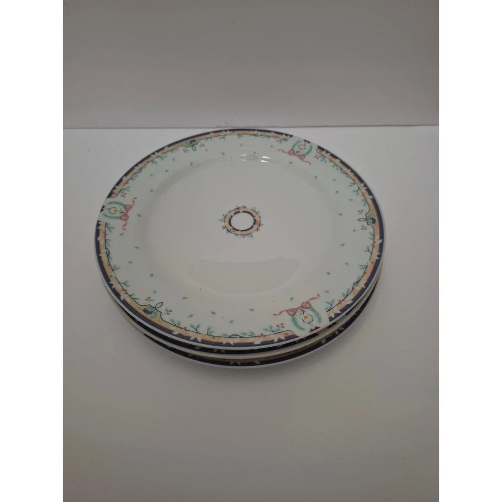 Gibson China Cottagecore Floral Dinner Plates Navy Ribbon Wreath Set of 3